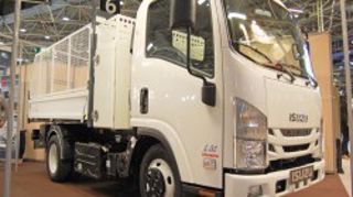 Un camion Isuzu pour les paysagistes