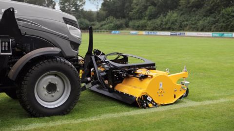 Broyeur Müthing « MU-Collect » : le mulching ou le ramassage Broyeur Müthing « MU-Collect » : le mulching ou le ramassage
