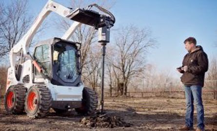 Bobcat a présenté en avant-première 3 machines électriques à batteries lithium-ion lors de Conexpo.