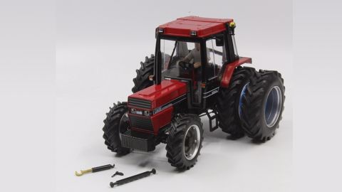 Le mythique Case IH 856 XL chez Réplicagri Le mythique Case IH 856 XL chez Réplicagri