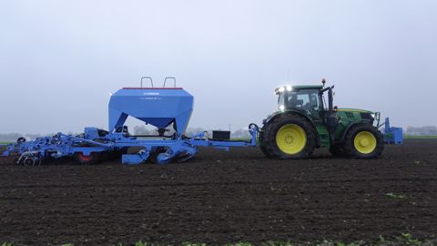 Le semoir pressé de Lemken Le semoir pressé de Lemken