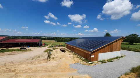 Le séchage en grange : une solution pour améliorer la qualité de l’herbe Le séchage en grange : une solution pour améliorer la qualité de l’herbe