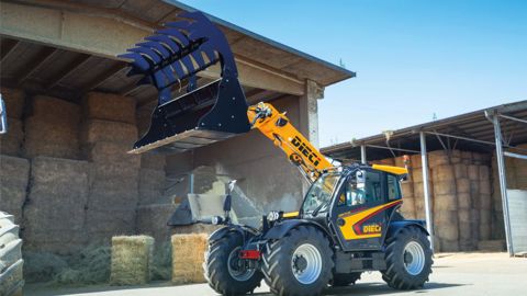 Dieci : le moteur du chariot télescopique Agri Plus en position transversale Dieci : le moteur du chariot télescopique Agri Plus en position transversale