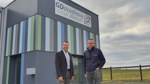 Les connaissances se partagent à l’académie du groupe Douillet Les connaissances se partagent à l’académie du groupe Douillet