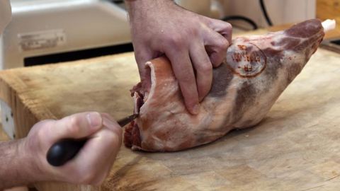 Les boucheries artisanales « souffrent aussi de la crise » Les boucheries artisanales « souffrent aussi de la crise »