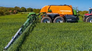 Plus de technologies sur l’UX de 11 000 litres Plus de technologies sur l’UX de 11 000 litres