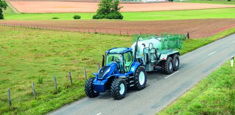 © New Holland