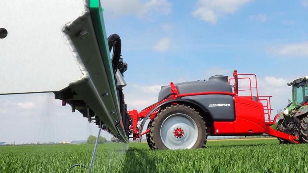 La hauteur de rampe automatique couplée au nombre de buses