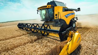 Des battes en quinconce sur les CX New Holland Des battes en quinconce sur les CX New Holland