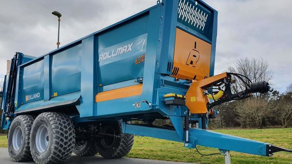 Rolland est l’un des leaders du marché de l’épandeur à fumier. © P. Denis