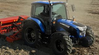 Le 5-085 arbore le design des nouvelles générations de tracteurs Landini. © Landini Le 5-085 arbore le design des nouvelles générations de tracteurs Landini. © Landini