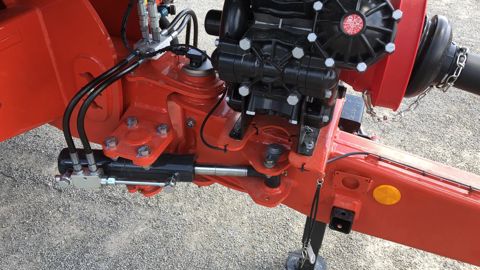Le système Track Assist pour la version timon est déjà disponible sur le modèle Lexis. Kuhn