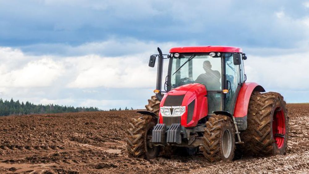 BKT, le fabricant de pneus, lance les pneumatiques Agrimax Elos conçus pour les terrains très humides. ©BKT