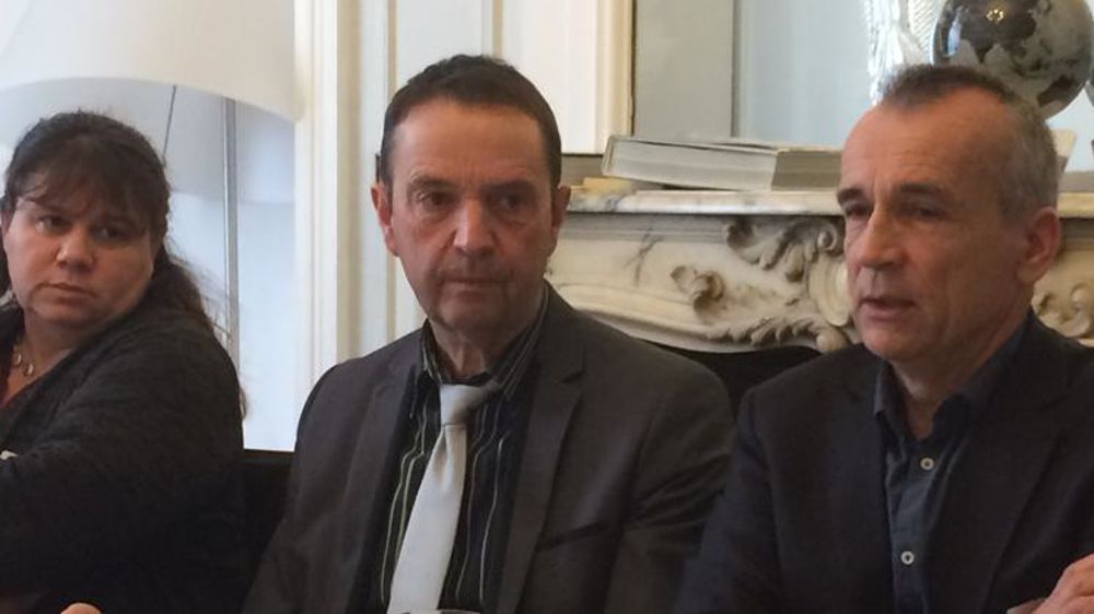 Au centre, Claude Cochonneau, président de l’Assemblée des chambres d’agriculture (APCA), et Étienne Gangneron (à droite), président de la chambre d’agriculture du Cher et président du groupe permanent en charge de l’agriculture biologique. © S. Bergot/GFA