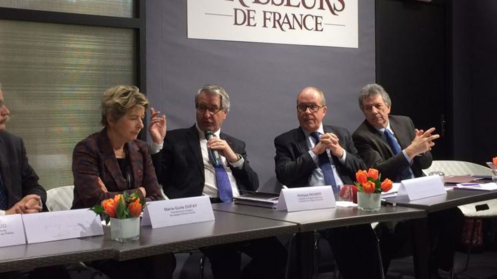 Les Régions chargent encore l’État