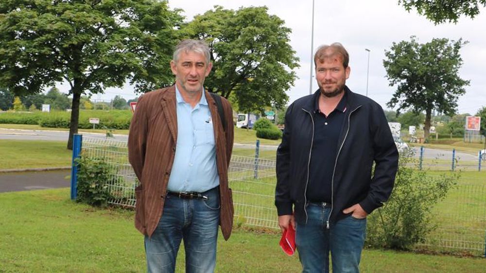 « Stop au bétonnage des terres agricoles ! »