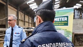 Treize associations demandent la dissolution de la cellule Déméter Treize associations demandent la dissolution de la cellule Déméter