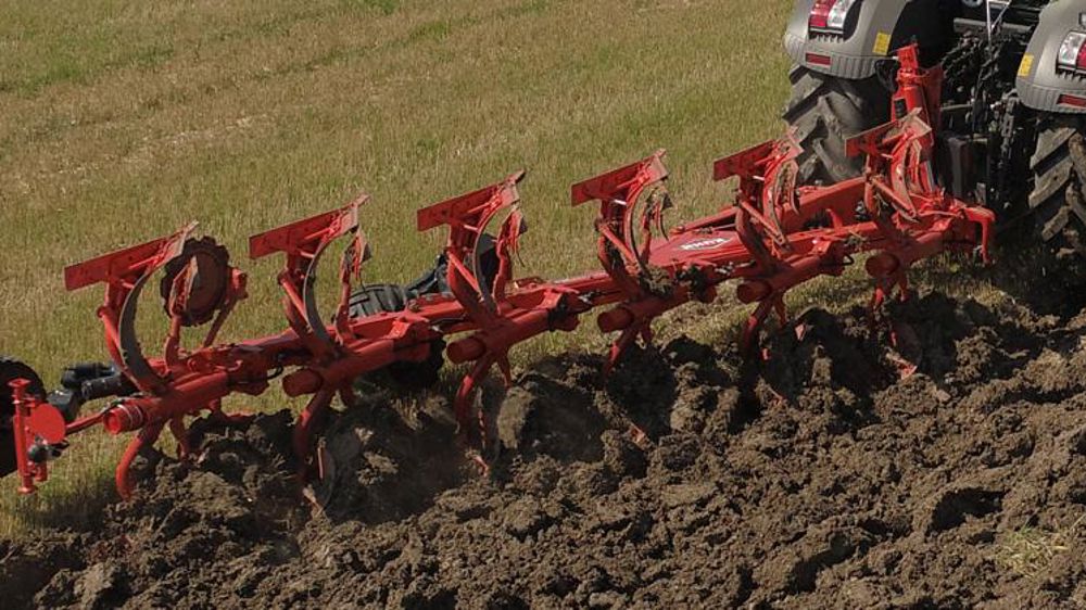 Des charrues portées Master L en version Multi