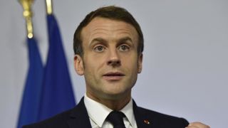 Macron à la rencontre d’agriculteurs engagés dans la transition écologique Macron à la rencontre d’agriculteurs engagés dans la transition écologique