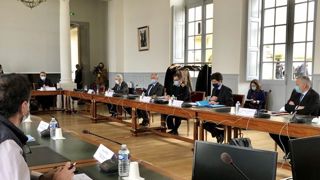 La grippe aviaire continue de progresser dans le Sud-Ouest La grippe aviaire continue de progresser dans le Sud-Ouest