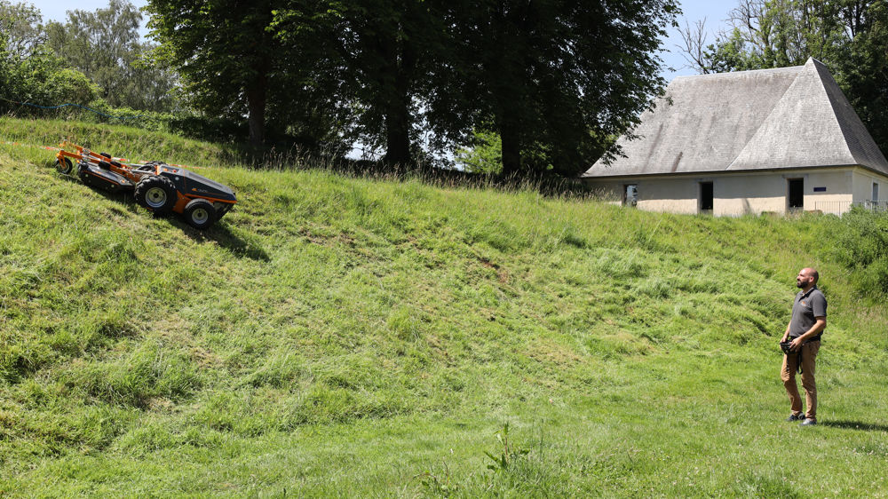 La tondeuse Torpedo de Raymo à l'essai