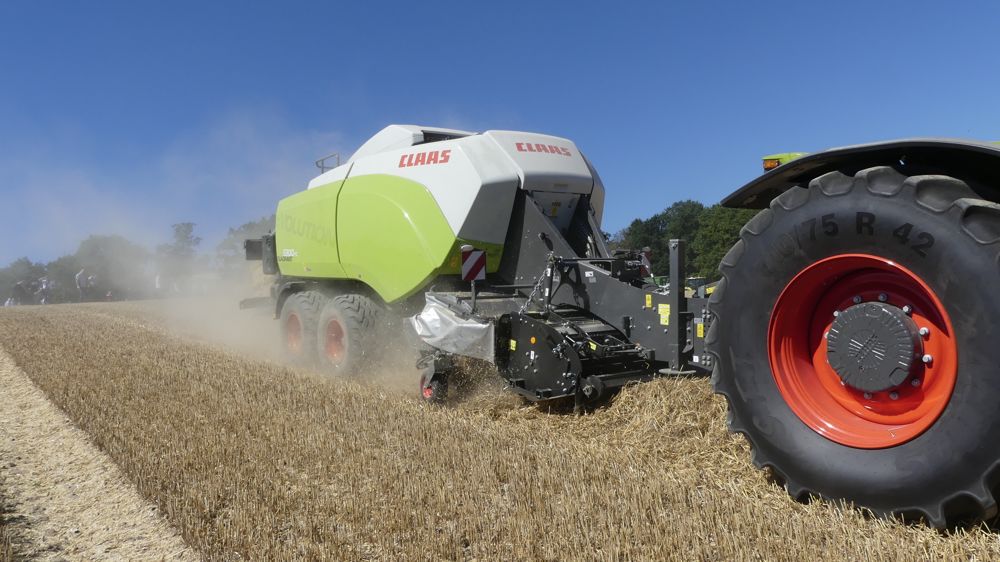 Claas : Un broyeur sous flèche d’usine pour les Quadrant Claas : Un broyeur sous flèche d’usine pour les Quadrant