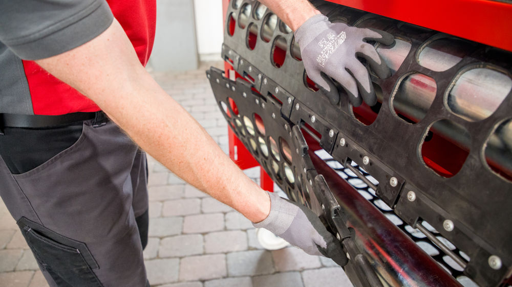 Le QuickConnect est un dispositif de changement rapide des chaînes de calibrage des pommes de terre.