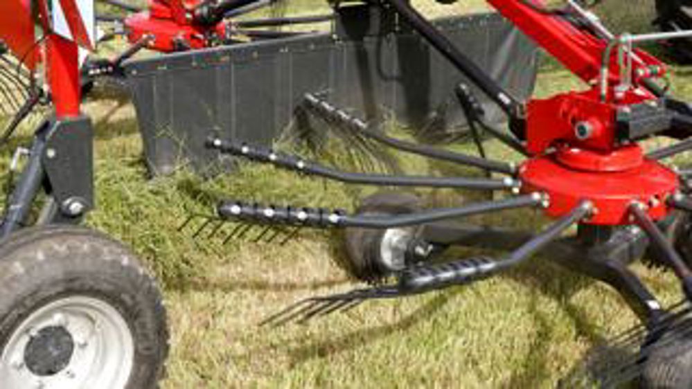 Vicon Andex 724 Hydro : des vérins sur les roues Vicon Andex 724 Hydro : des vérins sur les roues