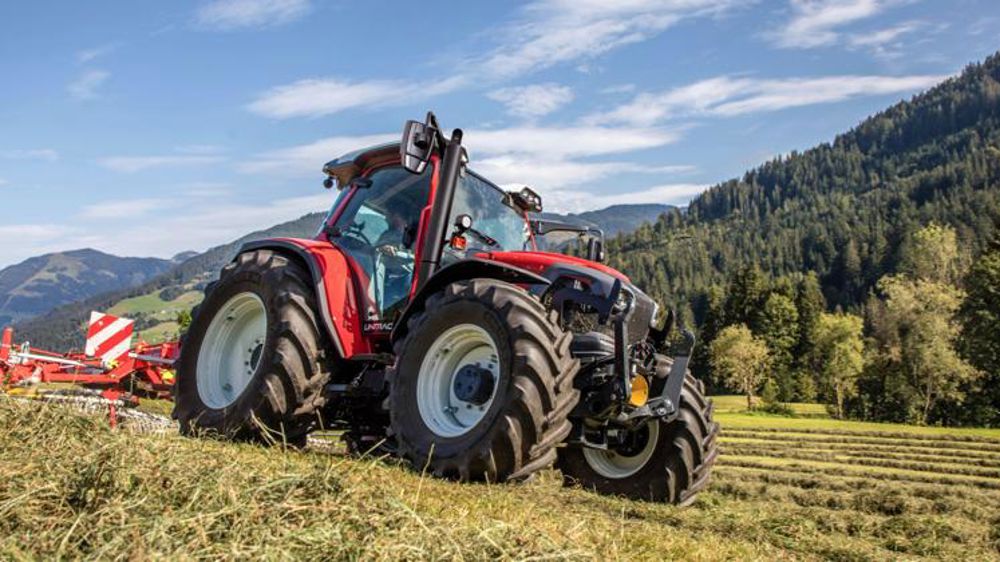 Un tracteur facturé en fonction de l’utilisation grâce à la blockchain