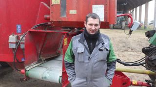 « J’ai ajouté une trémie sur le bol mélangeur pour optimiser la gestion de mes r « J’ai ajouté une trémie sur le bol mélangeur pour optimiser la gestion de mes r