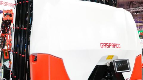 Un pulvérisateur porté moderne