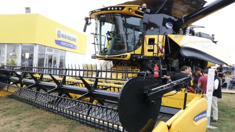 Les coupes Drapper et Dual Stream chez New Holland Les coupes Drapper et Dual Stream chez New Holland