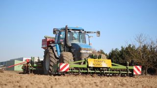 Les semis d’orge de printemps se terminent Les semis d’orge de printemps se terminent