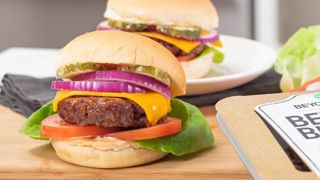La start-up végane Beyond Meat, qui poursuit sa chute à Wall Street, supprime 19 % de ses effectifs. La start-up végane Beyond Meat, qui poursuit sa chute à Wall Street, supprime 19 % de ses effectifs.