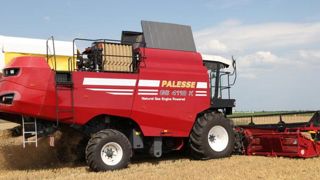 Voici la première moissonneuse-batteuse au gaz Voici la première moissonneuse-batteuse au gaz