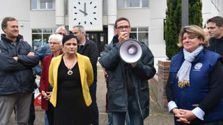 La maire suspend son arrêté anti-pesticide La maire suspend son arrêté anti-pesticide