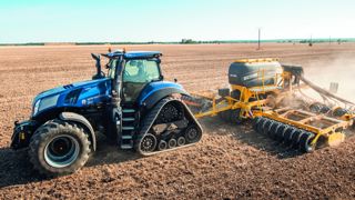 Une cabine entièrement revue sur le T8 New Holland Une cabine entièrement revue sur le T8 New Holland