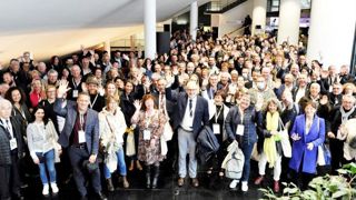 Les 17es assises nationales des Villes et villages fleuris ont confirmé la reconnaissance du label et favorisé le partage des retours d’expérience. ©CNVVF Les 17es assises nationales des Villes et villages fleuris ont confirmé la reconnaissance du label et favorisé le partage des retours d’expérience. ©CNVVF