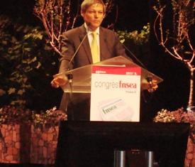 Dacian Ciolos à la tribune du 66ème congrès de la Fnsea.