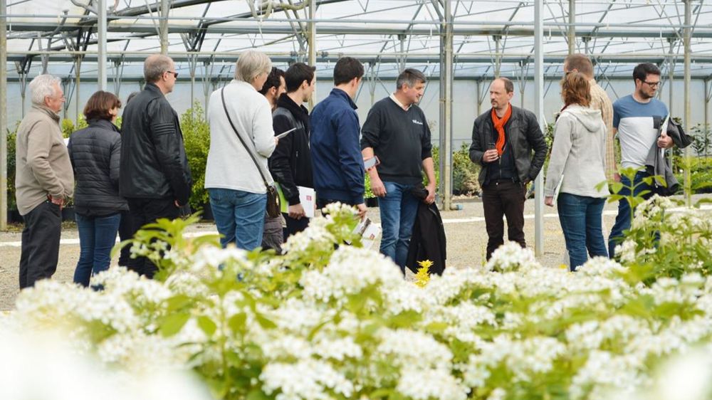 Ingénieurs du réseau Dephy Ferme et expérimentateurs du réseau Dephy Expé en plein échange.PHOTO : ASTREDHOR