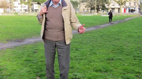 « Lors d'une cessation de paiement, le but est d'obtenir un redressement auprès d'un tribunal de grande instance. Il n'est pas obligatoire de faire appel à un avocat, ni à un comptable. Peu de personnes le savent », regrette Marc Coussy, viticulteur et bénévole à Solidarité Paysans Aquitaine.