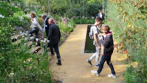 Le séminaire national invitait à visiter le « Jardin de sous-bois », à Chaumont-sur-Loire. Sa réalisation en chantier-école a mobilisé 140 élèves sur 4 mois, des enseignants, et 4 entreprises, membres de l'Unep régionale.