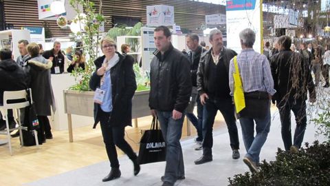 La cinquième édition de Paysalia, qui a eu lieu à Lyon (69)du 5 au 7 décembre, a été marquée par une belle unanimité, prouvant que le concept de salon a encorede beaux jours devant lui.