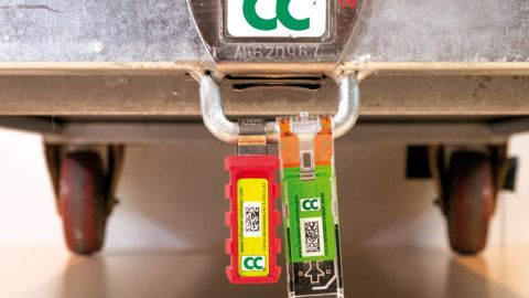 Le nouveau cadenas des rolls CC est annoncé plus efficace que le précédent, en particulier au moment de la lecture par un scanner.CONTAINER CENTRALEN