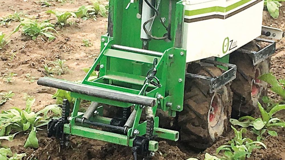 Les robots de désherbage sont pour l'instant la face la plus visible de l'apparition de la robotique en agriculture. Mais elle s'immisce un peu partout dans notre activité.PHOTO PASCAL FAYOLLE Les robots de désherbage sont pour l'instant la face la plus visible de l'apparition de la robotique en agriculture. Mais elle s'immisce un peu partout dans notre activité.PHOTO PASCAL FAYOLLE