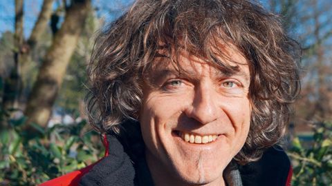 Stéphane Château, responsable du service des espaces verts de Boé, jouxtant la ville d'Agen (47) : « Nous essayons d'avoir un même niveau d'entretien pour tous les espaces qu'ils soient communaux ou du ressort de l'agglomération. »