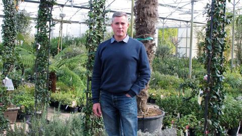 « Je crois encore au métier et à la production », souligne Sébastien Ramette. C'est ce qui pousse le pépiniériste à investir, avec par exemple l'installation de 2 000 m2 de serres pour le point de vente.