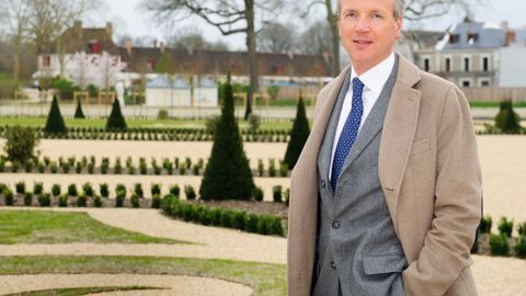        Jean d'Haussonville, directeur général du domaine national deChambord depuis 2010, a pu mener le projet de réhabilitation des jardins grâce à une opération de mécénat. PHOTO : DOMAINE DE CHAMBORD, MARC GINOT