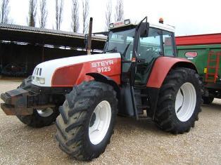 La gamme CS a intégré le catalogue Case IH suite au rachat de Steyr.
