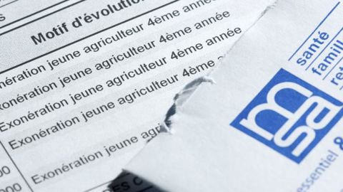 Si le jeune s’installe en cours d’année, il n’aura à régler pour celle-ci que l’Atexa, au prorata de la durée d’affiliation, et la cotisation au FMSE. © S. Champion Si le jeune s’installe en cours d’année, il n’aura à régler pour celle-ci que l’Atexa, au prorata de la durée d’affiliation, et la cotisation au FMSE. © S. Champion